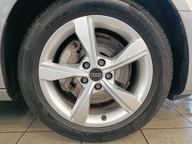 Audi A4 40 TDI Avant S-Tronic