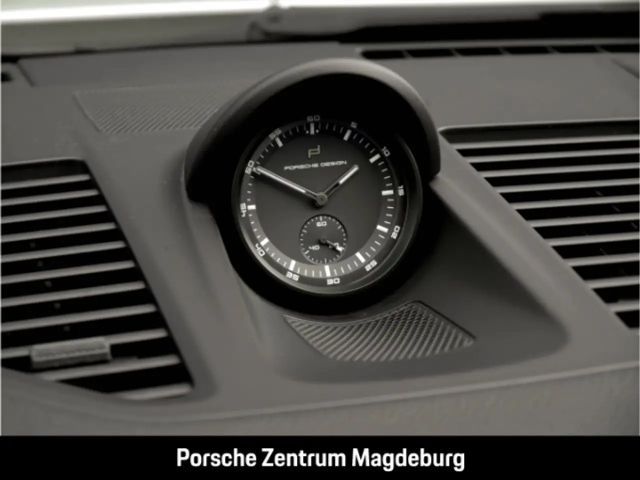 Porsche 992 Carrera Coupé