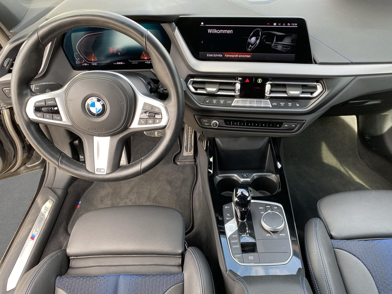 BMW 118 118d M-Sport Sedan