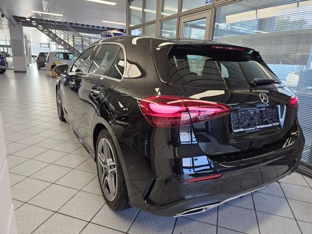 Mercedes-Benz A 200 AMG Line