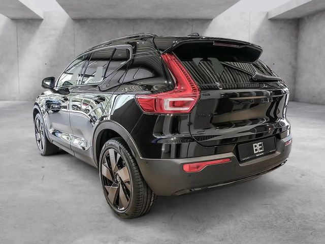 Volvo XC40 Plus