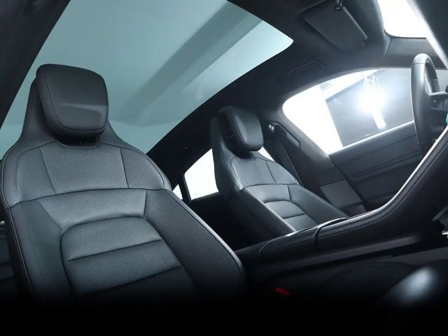 Porsche Taycan Turbo