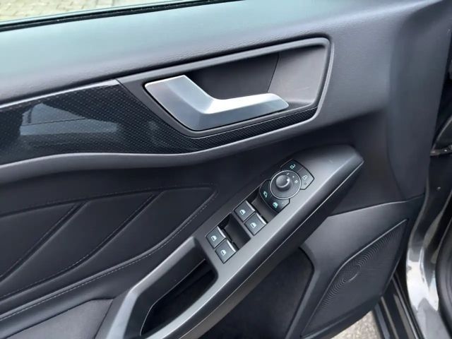 Ford Focus EcoBoost ST Line Wagon