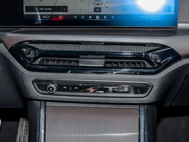 BMW 320 320i M-Sport Touring