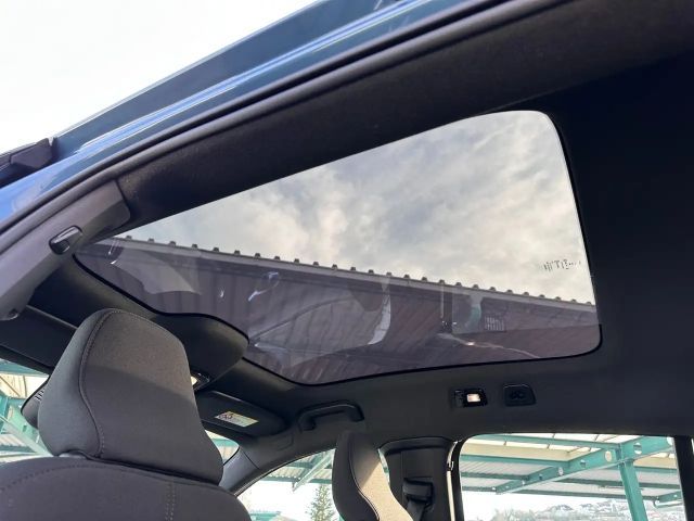 Volvo C40 Core Recharge