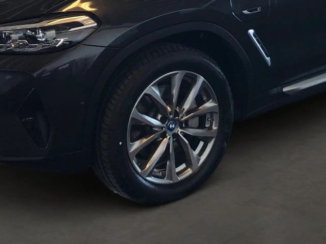 BMW X3 xDrive30e