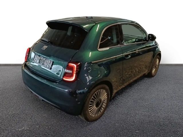 Fiat 500e Style & Komfort Paket 42kwh Batterie 360 Kamera LE