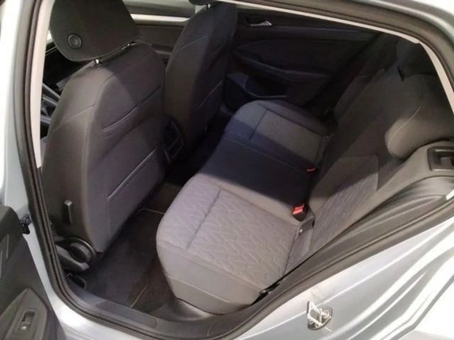 Volkswagen Golf 2.0 TDI Business Life