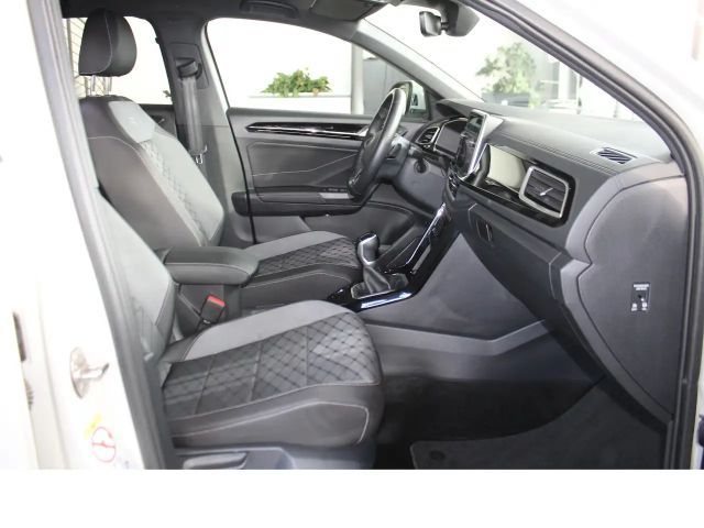 Volkswagen T-Roc 1.5 TSI DSG R-Line