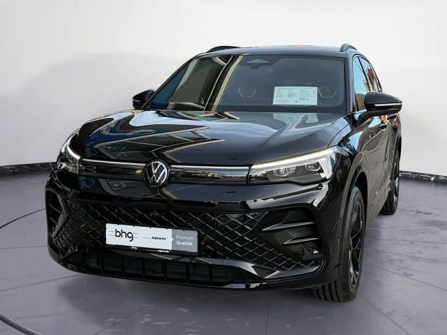 Volkswagen Tiguan 4Motion DSG R-Line Style