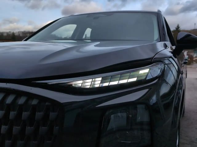 Audi Q3 TDI 110 kW  intense