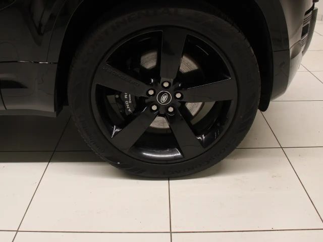 Land Rover Defender 90 Black Pack