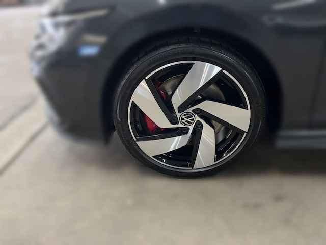 Volkswagen Golf 2.0 TSI DSG GTI Golf VIII