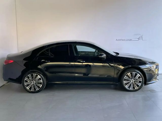 Mercedes-Benz CLA 250 CLA 250 e Coupé