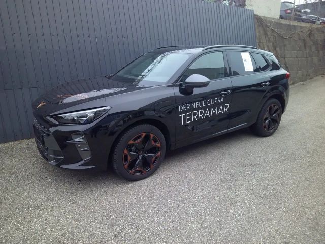 Cupra Terramar 1.5 e-Hybrid VZ