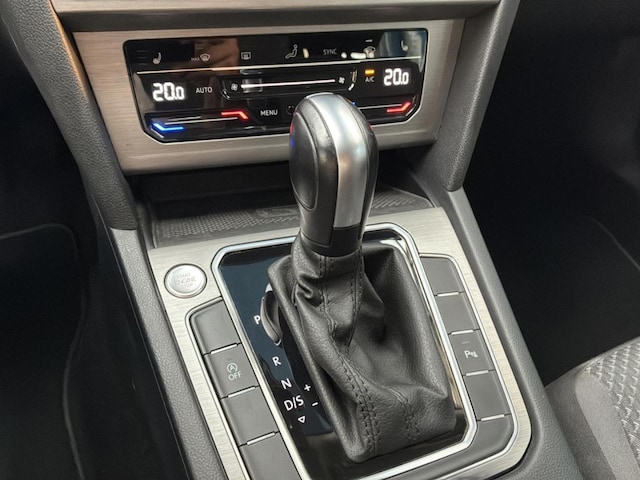 Volkswagen Passat 1.5 TSI DSG Variant