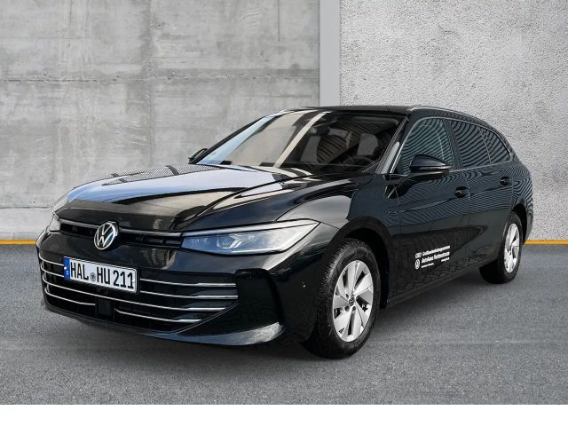 Volkswagen Passat 1.5 eTSI Business DSG Variant