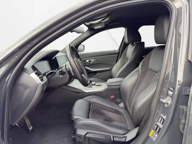 BMW 330 M-Sport Sedan