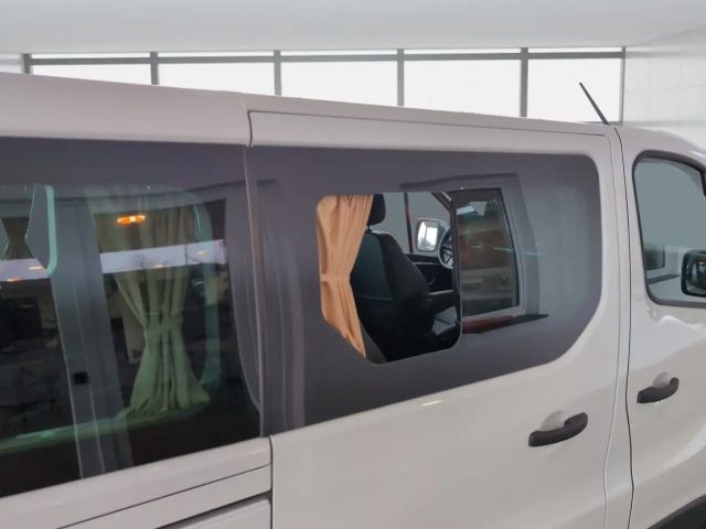 Renault Trafic Combi Life