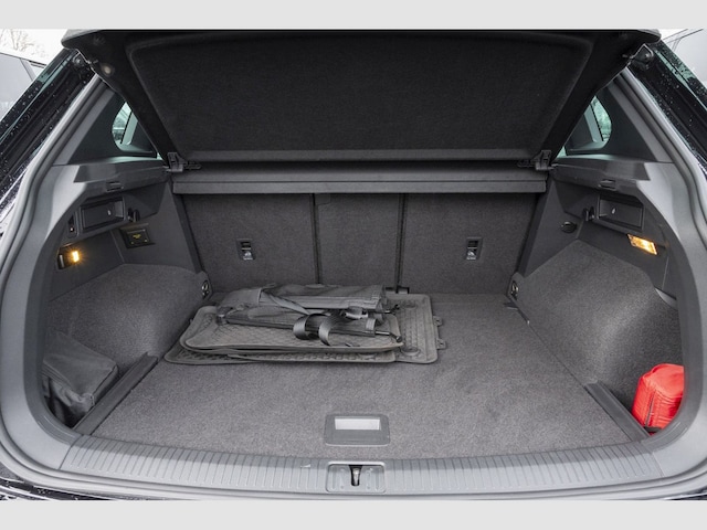 Volkswagen Tiguan 1.5 TSI DSG R-Line