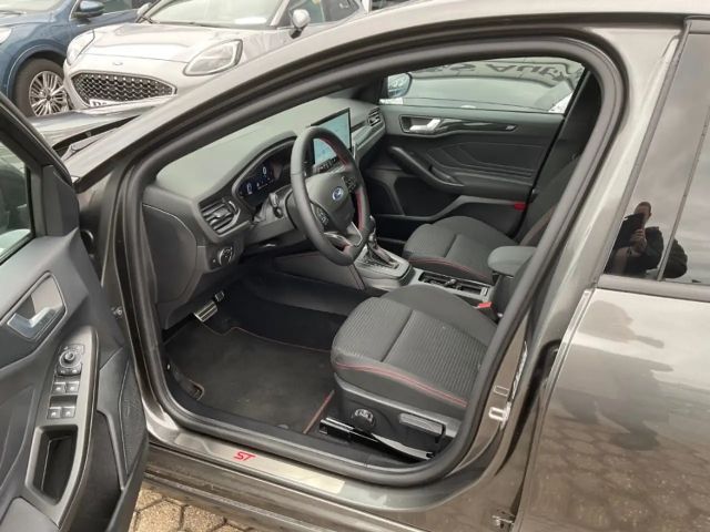 Ford Focus ST Line