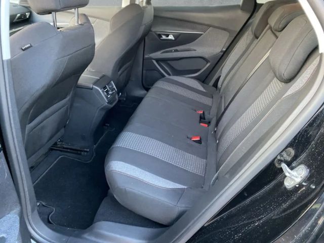 Peugeot 3008 Active Pack PureTech