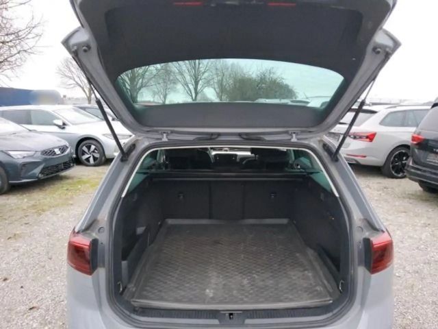 Volkswagen Passat Elegance Elegance Variant