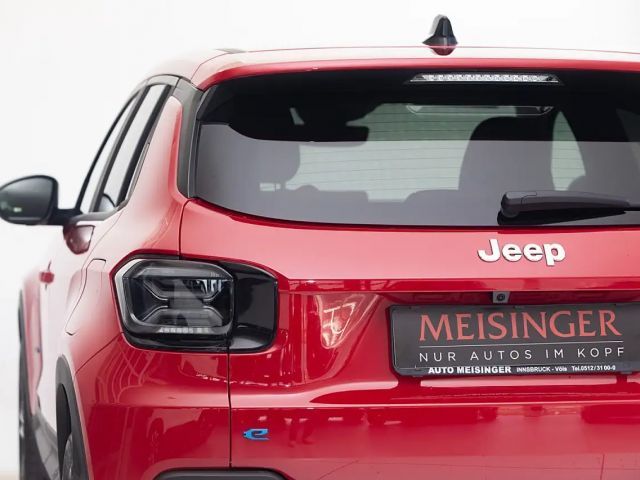 Jeep Avenger Full-Electric Summit