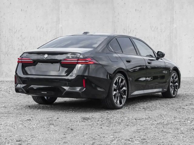 BMW 520 520d M-Sport Sedan xDrive