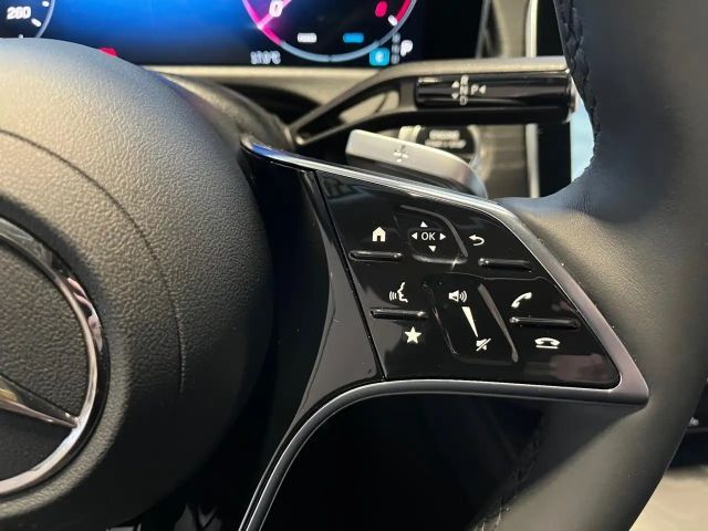 Mercedes-Benz E 200 AVANTGARDE E 200 d Estate