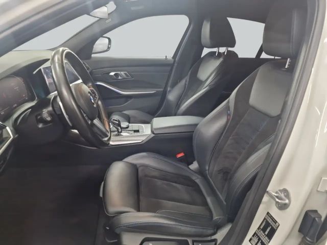 BMW 330 330i M-Sport Sedan