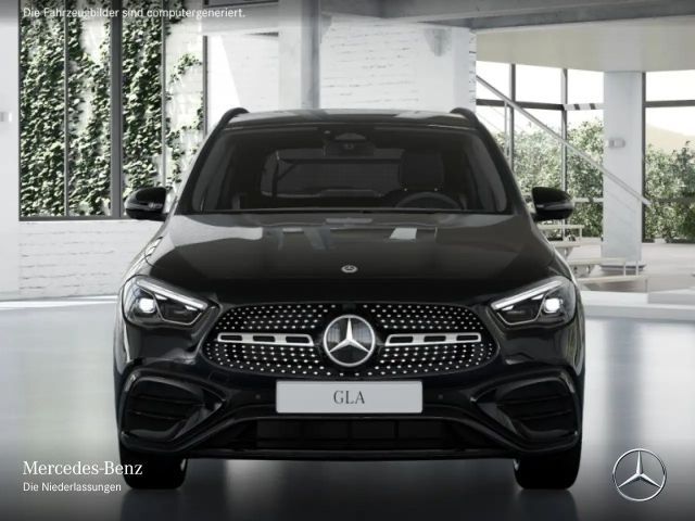 Mercedes-Benz GLA 180 AMG Line