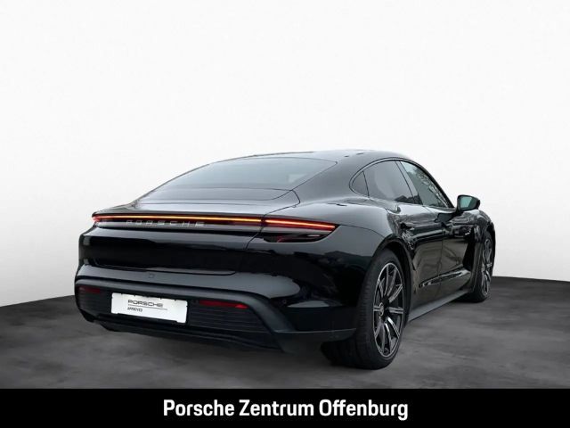 Porsche Taycan 4S