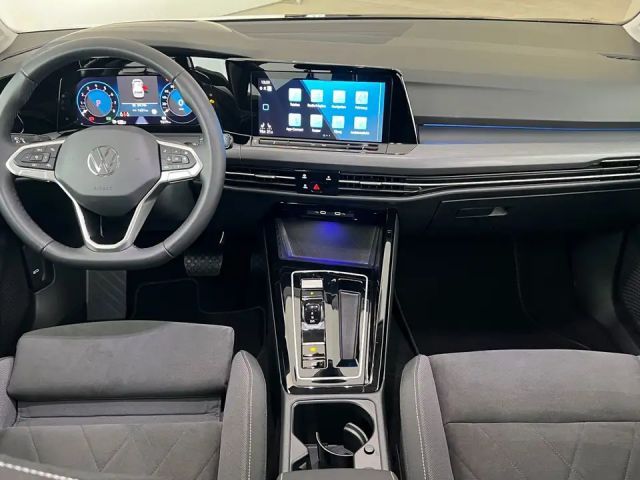 Volkswagen Golf DSG Style