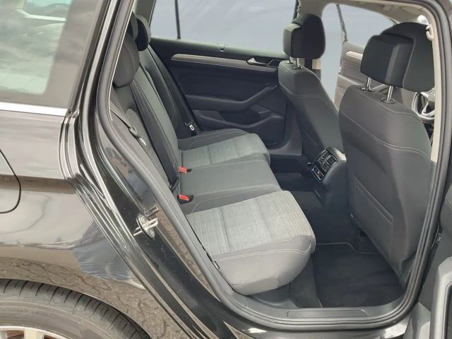 Volkswagen Passat 2.0 TDI Business DSG Variant
