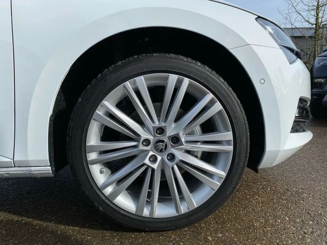 Skoda Superb 2.0 TDI Combi Style Style