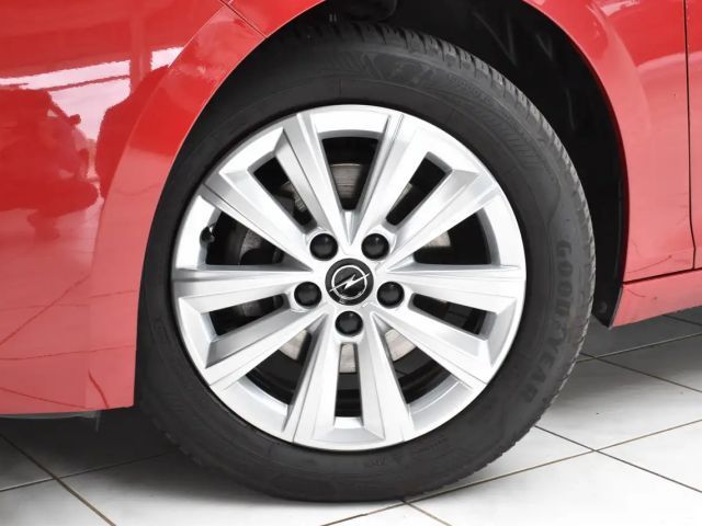 Opel Astra 1.2 Turbo Edition