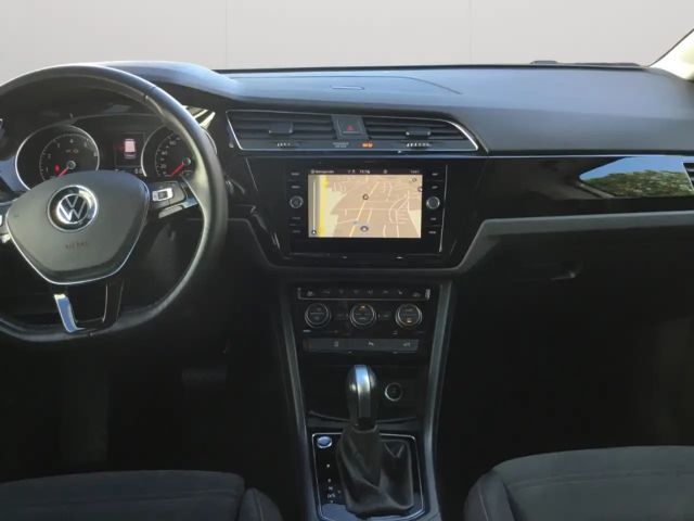 Volkswagen Touran DSG Highline