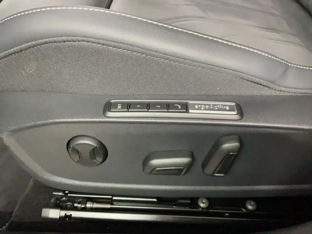 Volkswagen Golf Golf VIII Life Variant