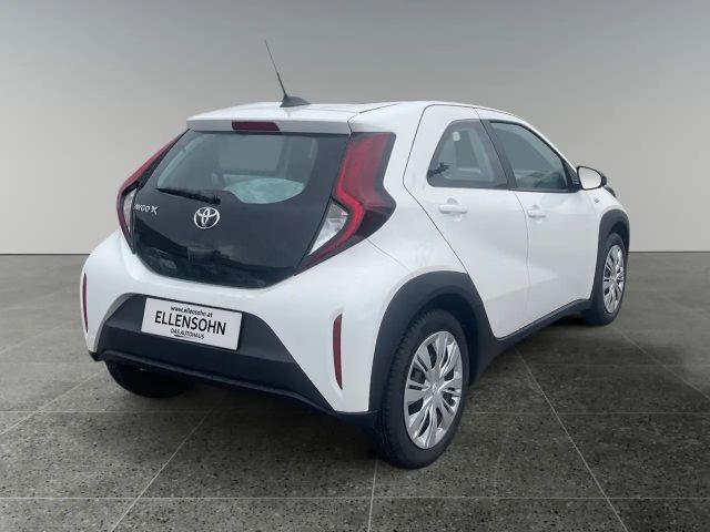 Toyota Aygo X Hatchback Play