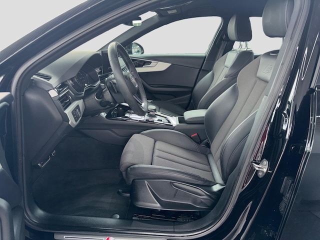 Audi A4 40 TFSI Avant S-Line S-Tronic
