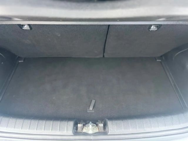 Kia Picanto AUTOMATIK Sitz&Lenkradhzg+PDC+Navi+Klima