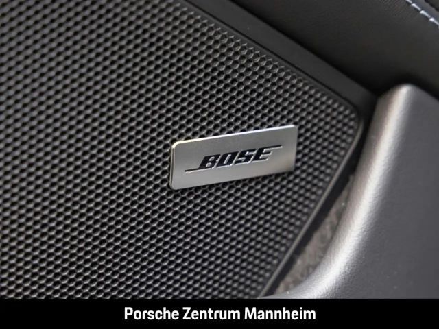 Porsche 992 Carrera Coupé GTS