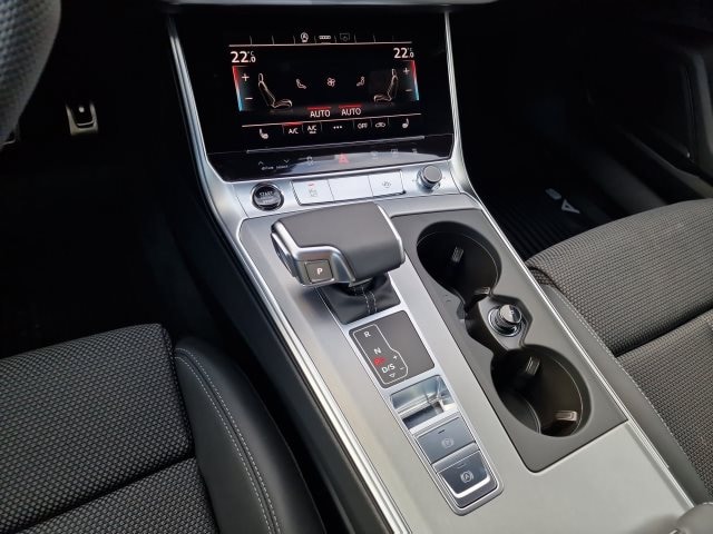 Audi A6 40 TDI Avant Quattro S-Line S-Tronic