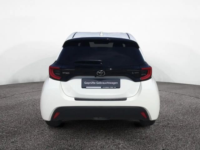 Toyota Yaris Hybride Team D