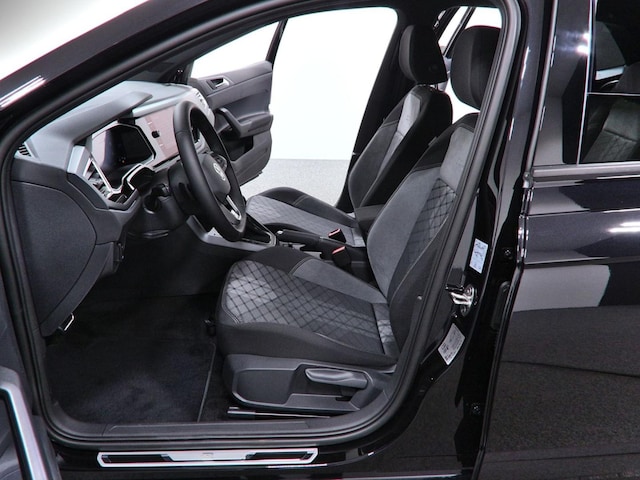 Volkswagen Polo 1.0 TSI DSG R-Line