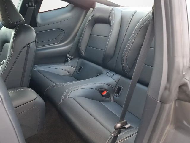 Ford Mustang Fastback GT 5.0 V8