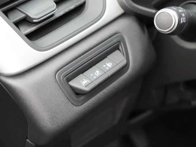 Renault Captur Business Line EDC TCe 140