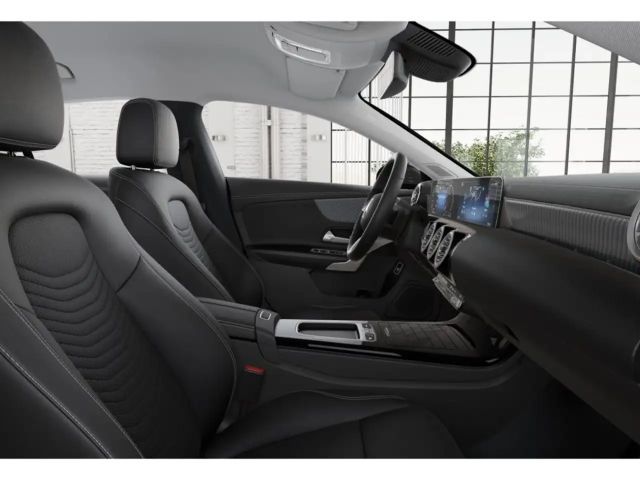 Mercedes-Benz CLA 180 Rückam+LED+MBUX