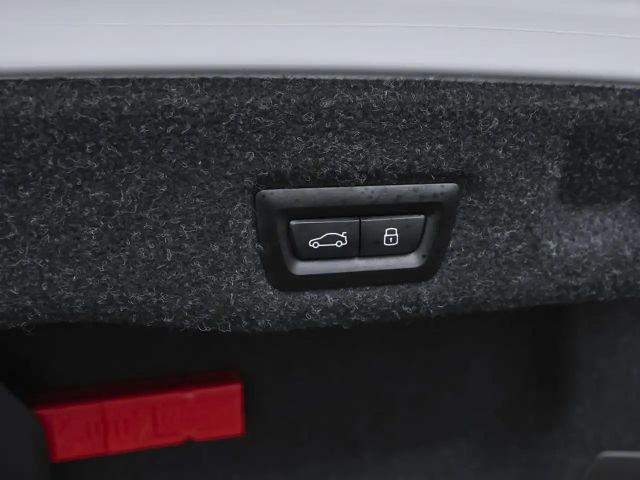 BMW 520 520i M-Sport Sedan